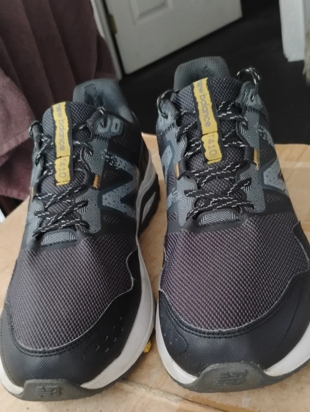 New Balance T410 Trail Shoes